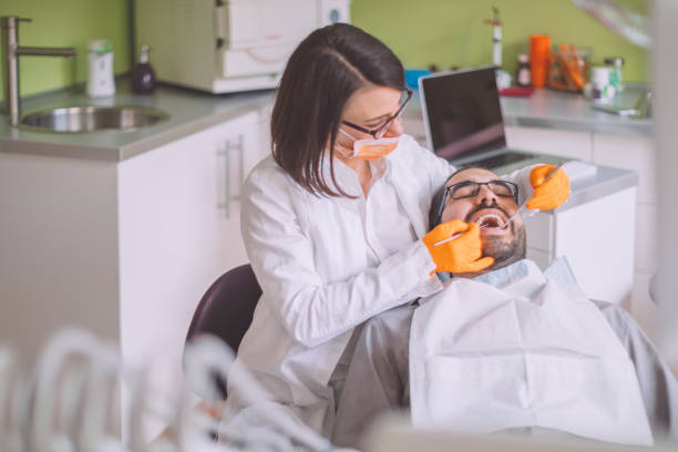 Best Weekend Emergency Dentist in Lake Wazeecha, WI